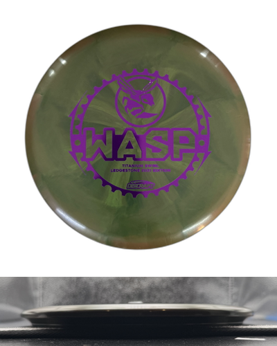 Pre-Owned Discraft Wasp